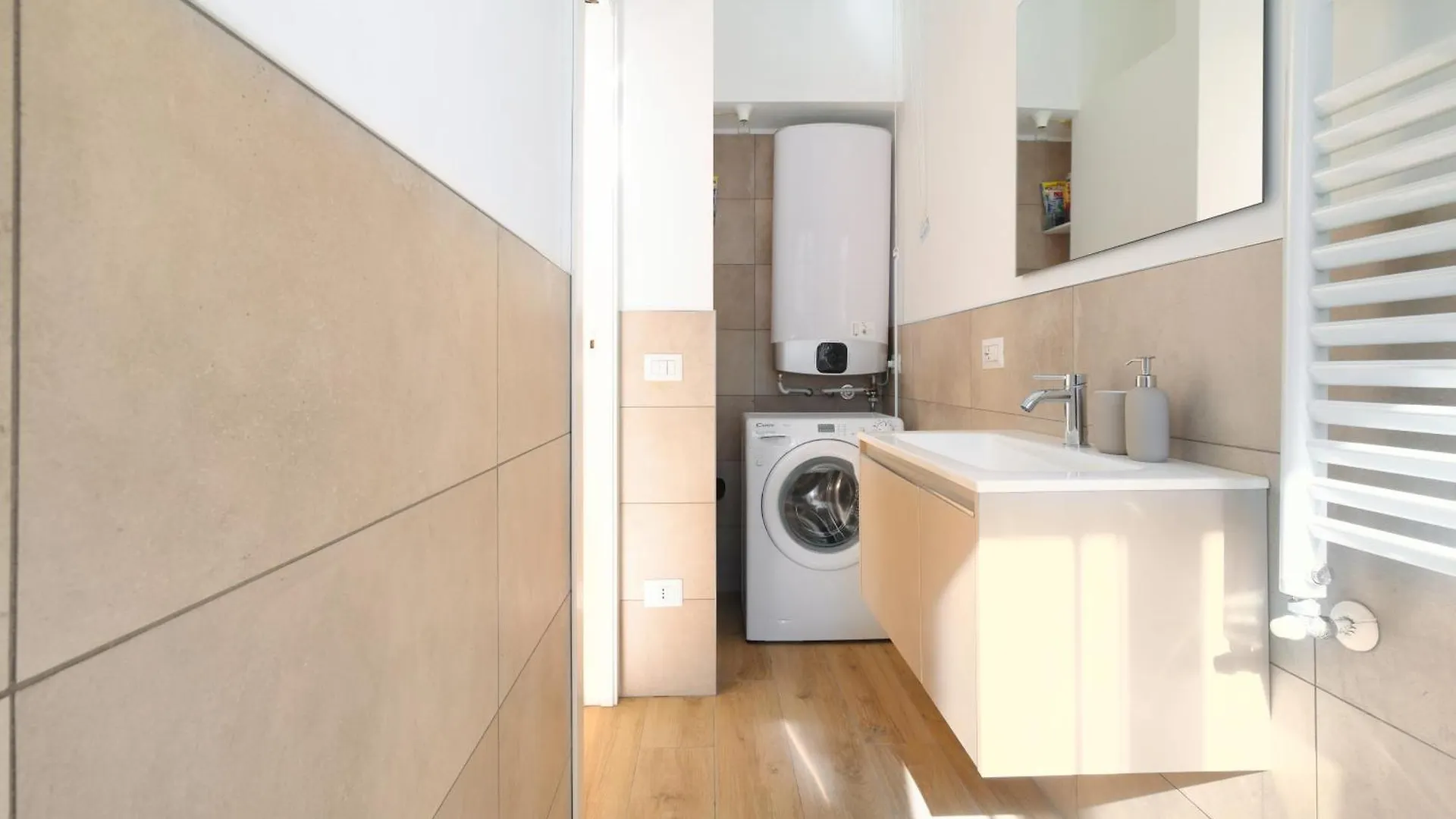 Just Urban Stays - Bright And Functional Apartment - Corso Genova Μιλάνο Ιταλία