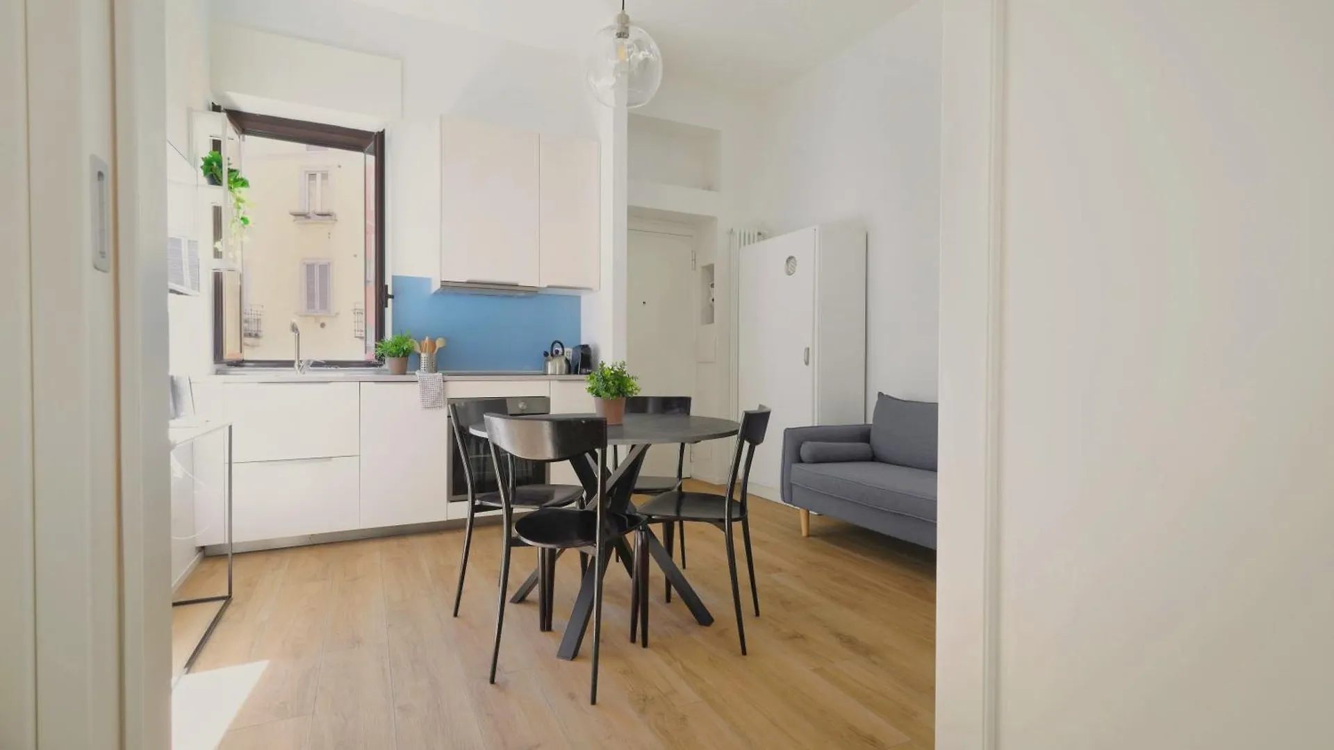 Just Urban Stays - Bright And Functional Apartment - Corso Genova Μιλάνο