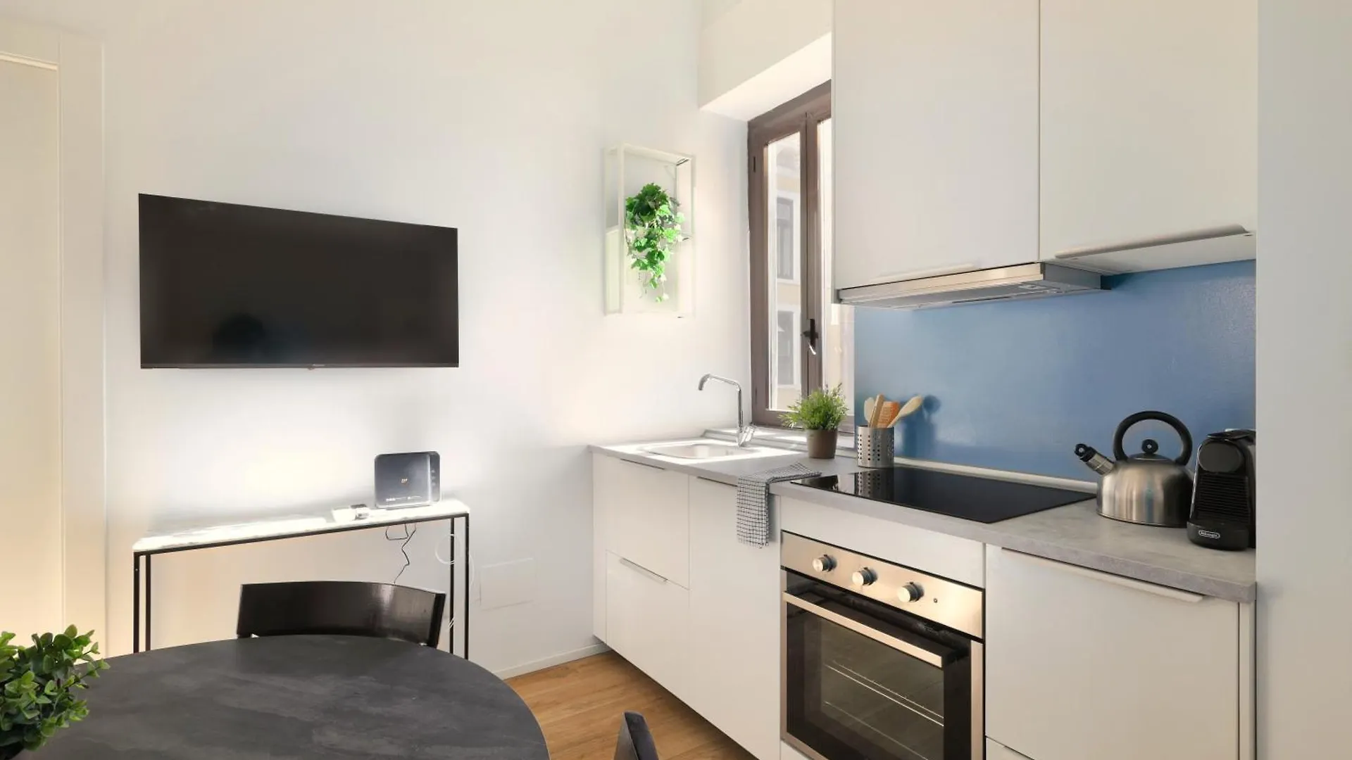 Just Urban Stays - Bright And Functional Apartment - Corso Genova Μιλάνο Ιταλία